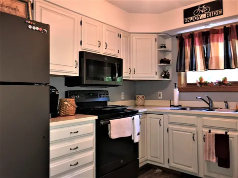 23 Upper Howes Way Wilmington VT 05363