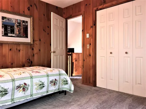23 Upper Howes Way Wilmington VT 05363