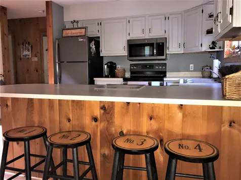 23 Upper Howes Way Wilmington VT 05363