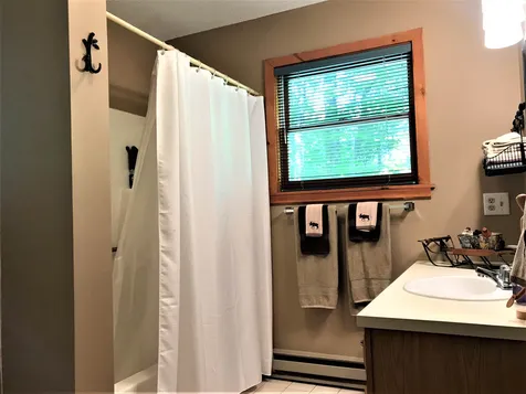 23 Upper Howes Way Wilmington VT 05363