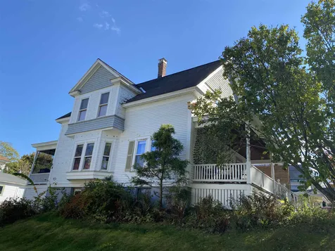 22 Highland Avenue Claremont NH 03743