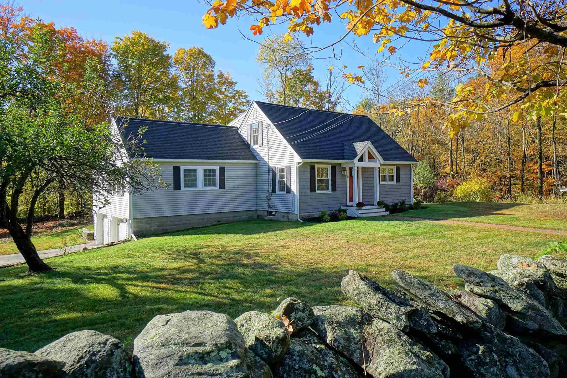 5 Granite Drive Pelham NH 03076