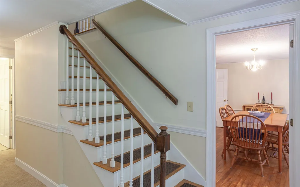 128 Hunter Farm Road Peterborough NH 03458