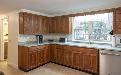 128 Hunter Farm Road Peterborough NH 03458
