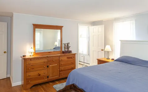 128 Hunter Farm Road Peterborough NH 03458
