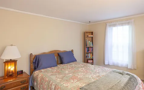 128 Hunter Farm Road Peterborough NH 03458