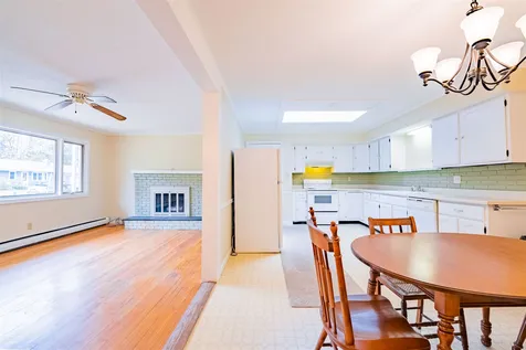 26 Sunset Drive Essex VT 05452