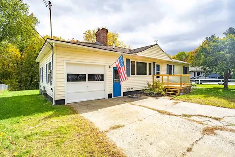 26 Sunset Drive Essex VT 05452