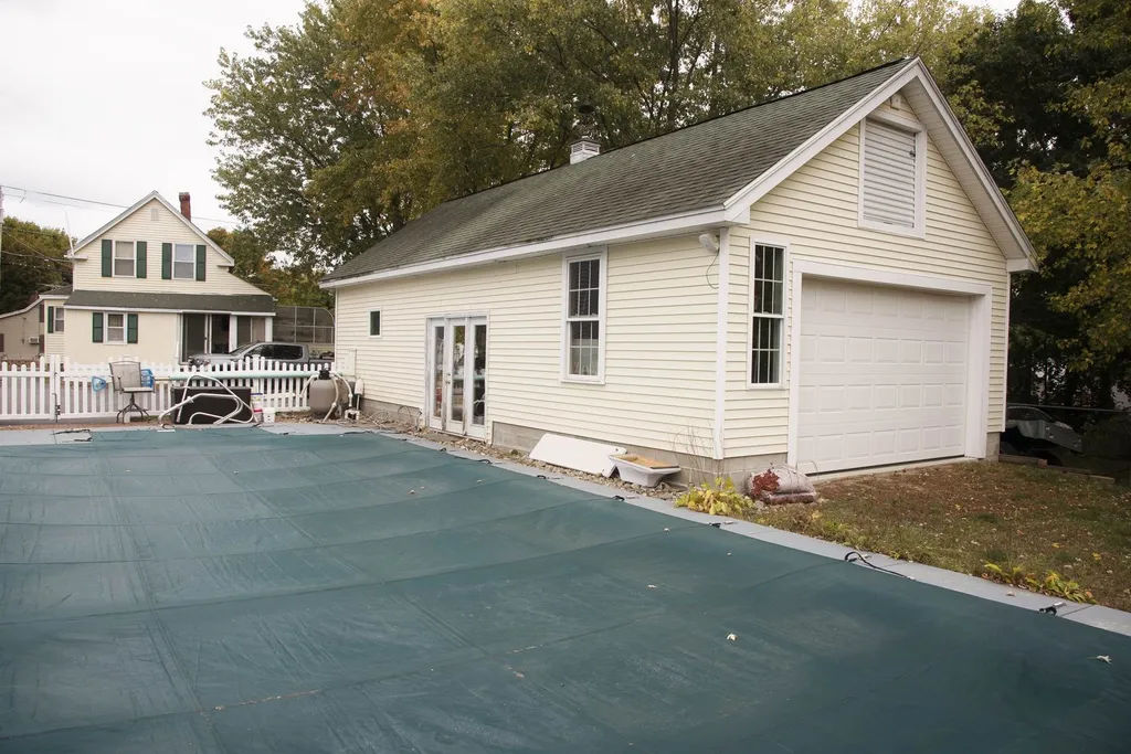 49 Washington Street Seabrook NH 03874