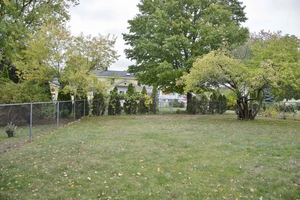 49 Washington Street Seabrook NH 03874