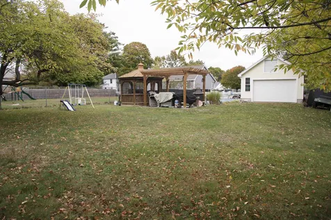 49 Washington Street Seabrook NH 03874