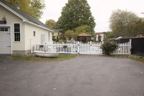 49 Washington Street Seabrook NH 03874