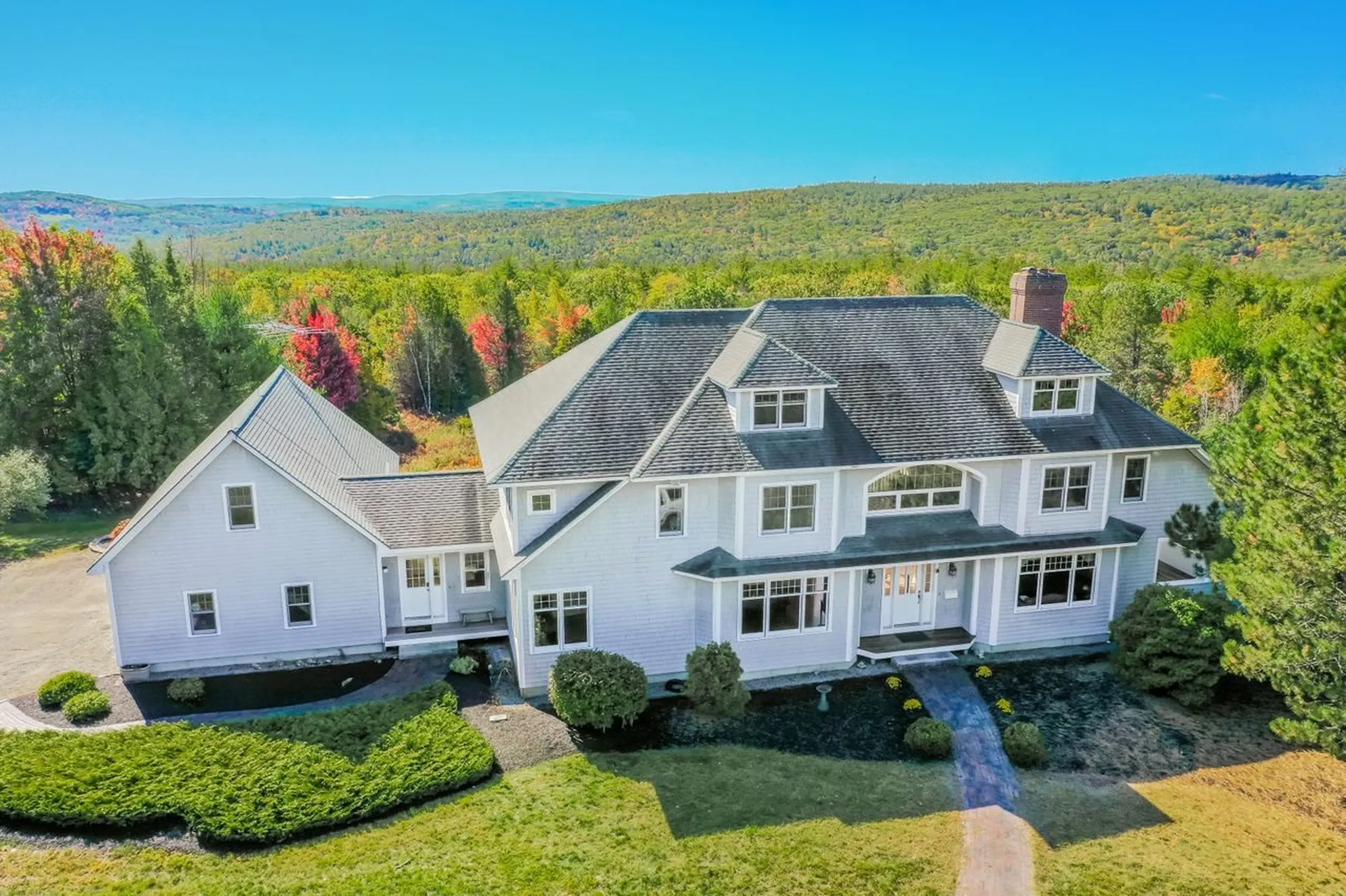 56 Chestnut Hill Road Amherst NH 03031