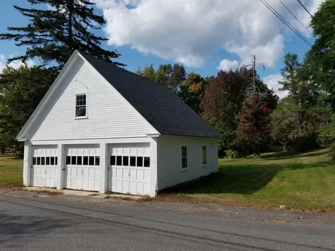 422 Flanders Memorial Road Weare NH 03281