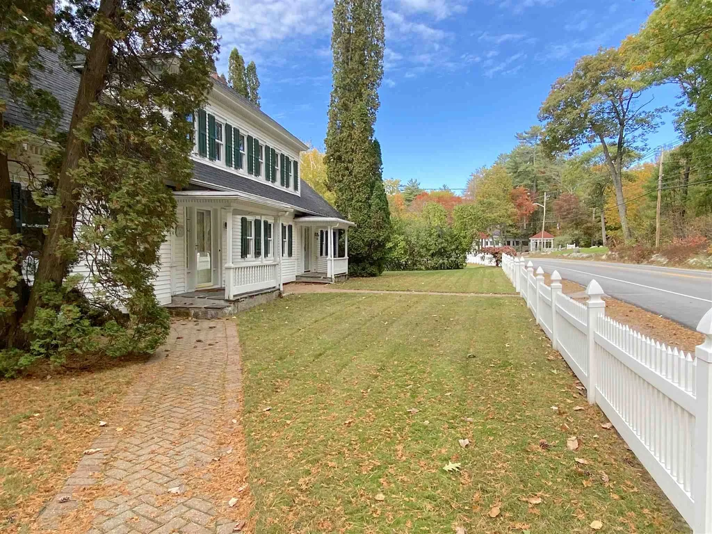 734 North Main Street Wolfeboro NH 03894