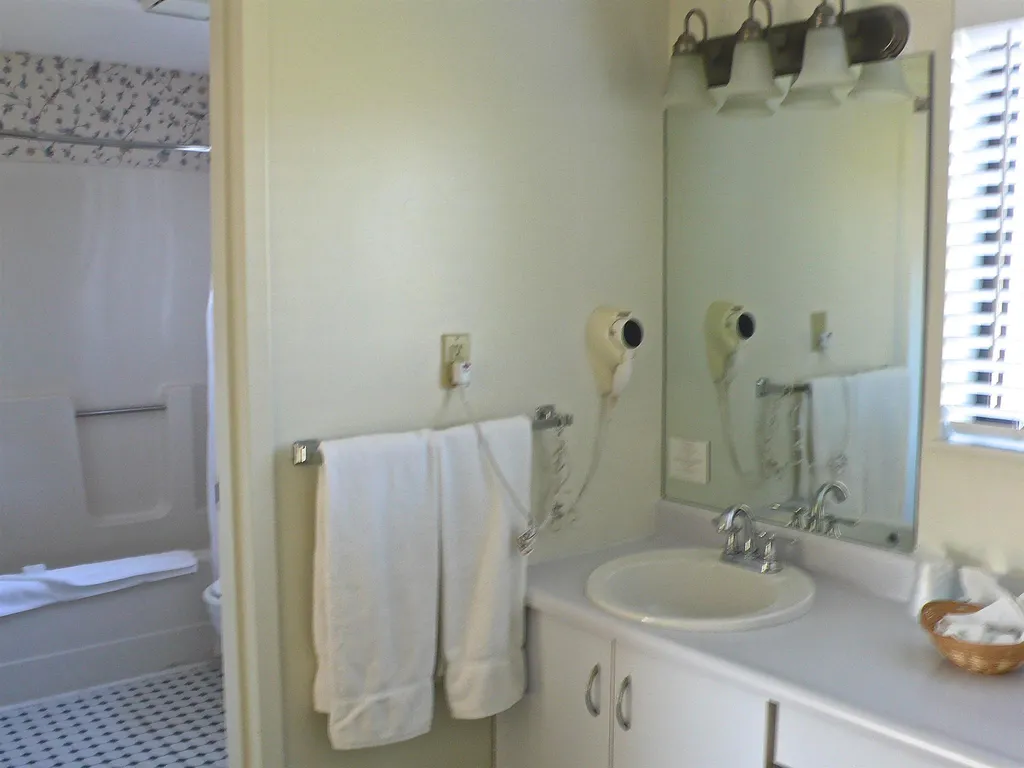 23 Black Bear Road Waterville Valley NH 03215