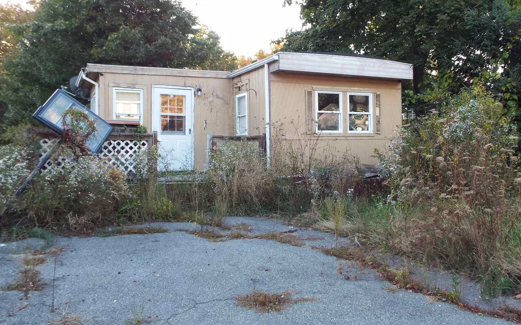 20 Worthley Avenue Seabrook NH 03874