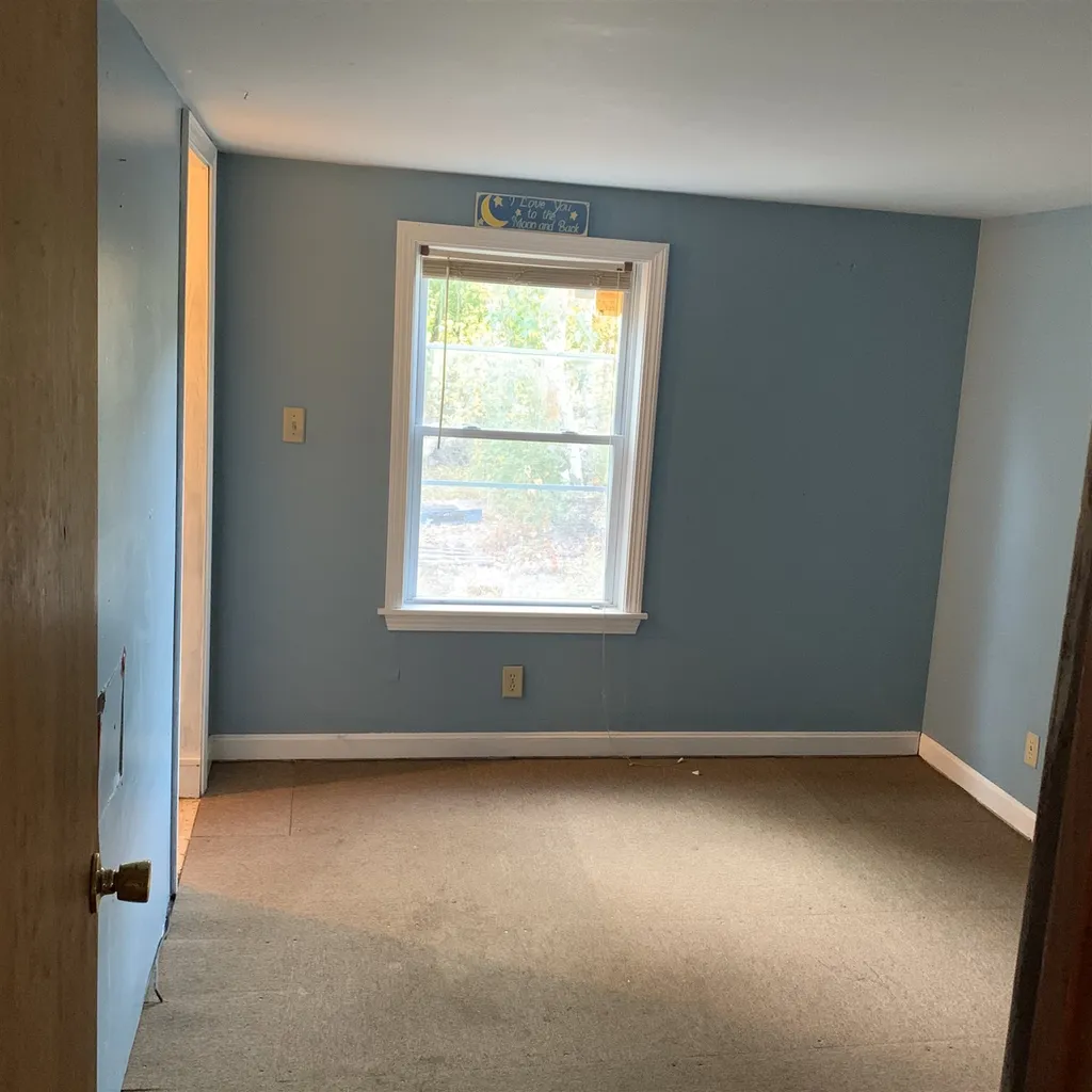 12 Old Town Road Hill NH 03243