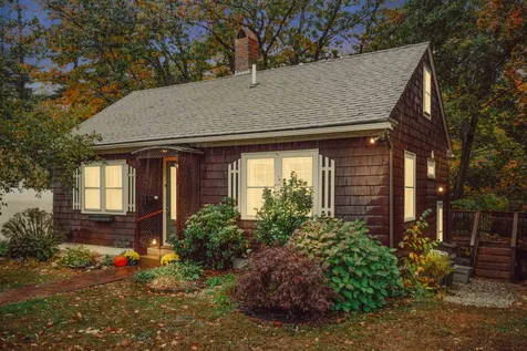 54 Bow Street Concord NH 03301