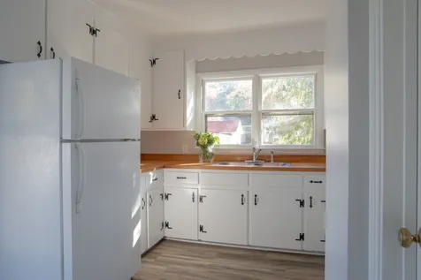 45 Speno Court Brattleboro VT 05301