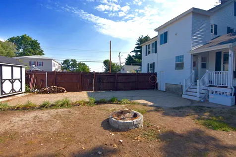 336 Mast Road Manchester NH 03102