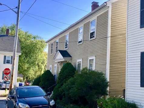 2 South Street Exeter NH 03833