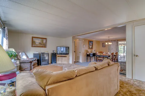 79 Gooseberry Circle Rochester NH 03867