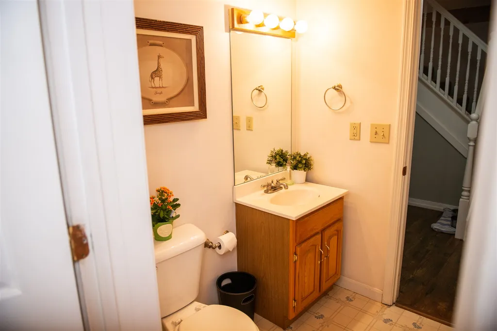 201 Peacham Road Barnstead NH 03225