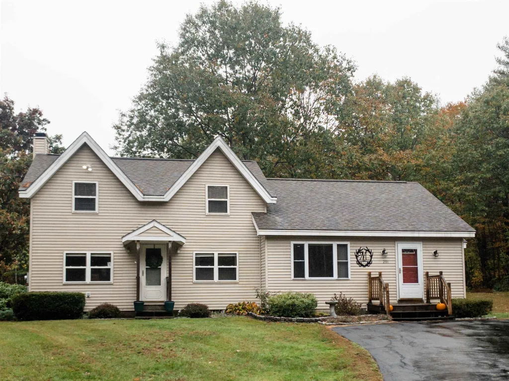 201 Peacham Road Barnstead NH 03225