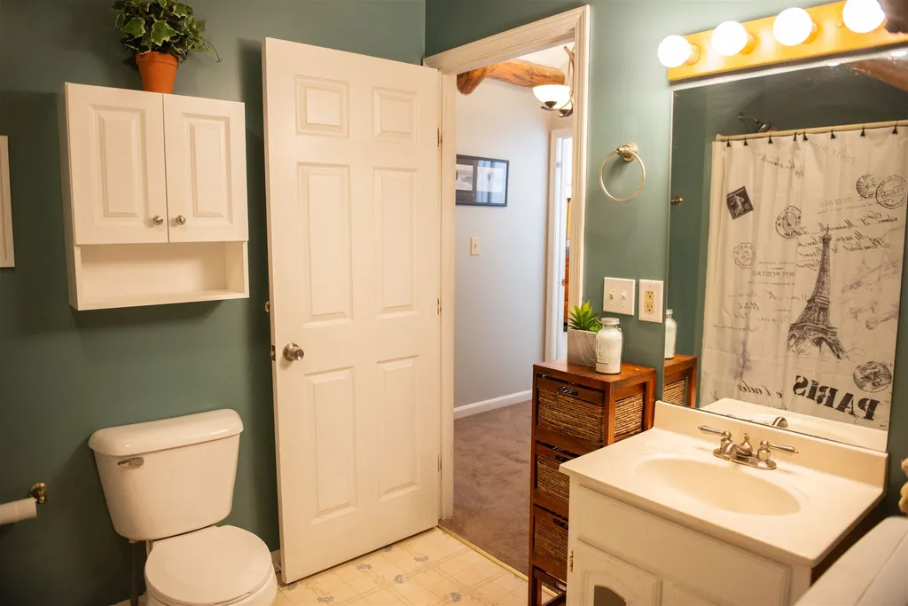 201 Peacham Road Barnstead NH 03225
