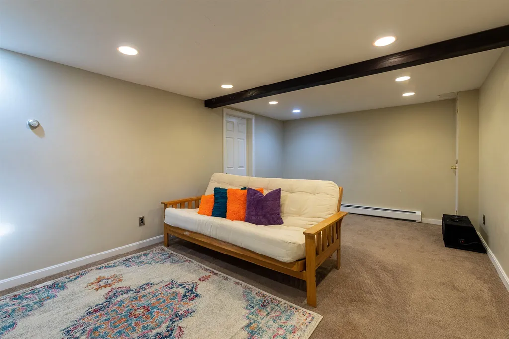 6 Mink Drive Hanover NH 03755