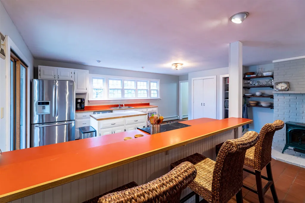 6 Mink Drive Hanover NH 03755