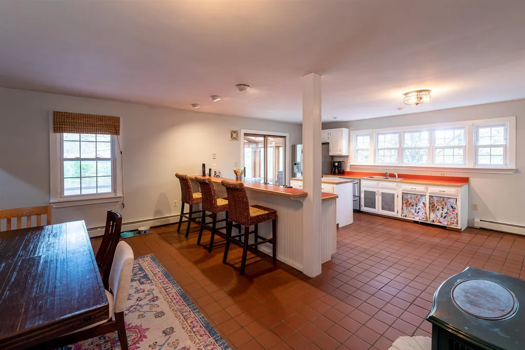 6 Mink Drive Hanover NH 03755