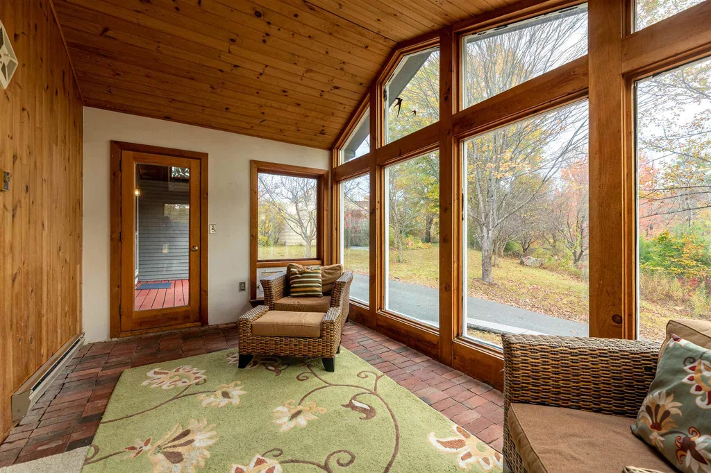 6 Mink Drive Hanover NH 03755