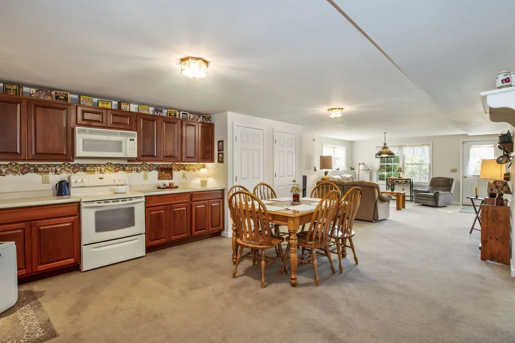 141 Greenview Drive Loudon NH 03307