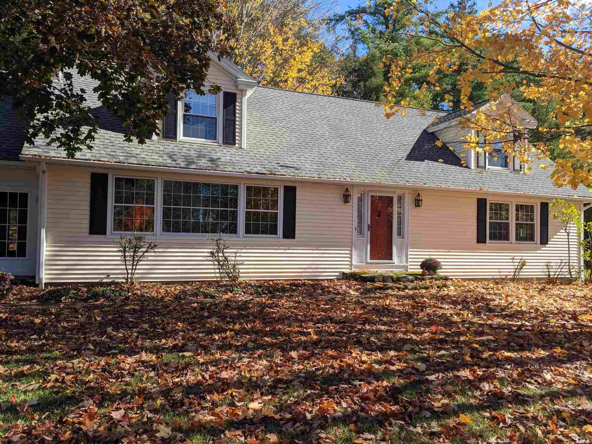5 Walnut Hill Road Amherst NH 03031