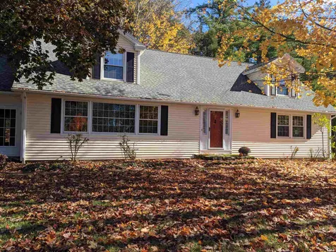 5 Walnut Hill Road Amherst NH 03031