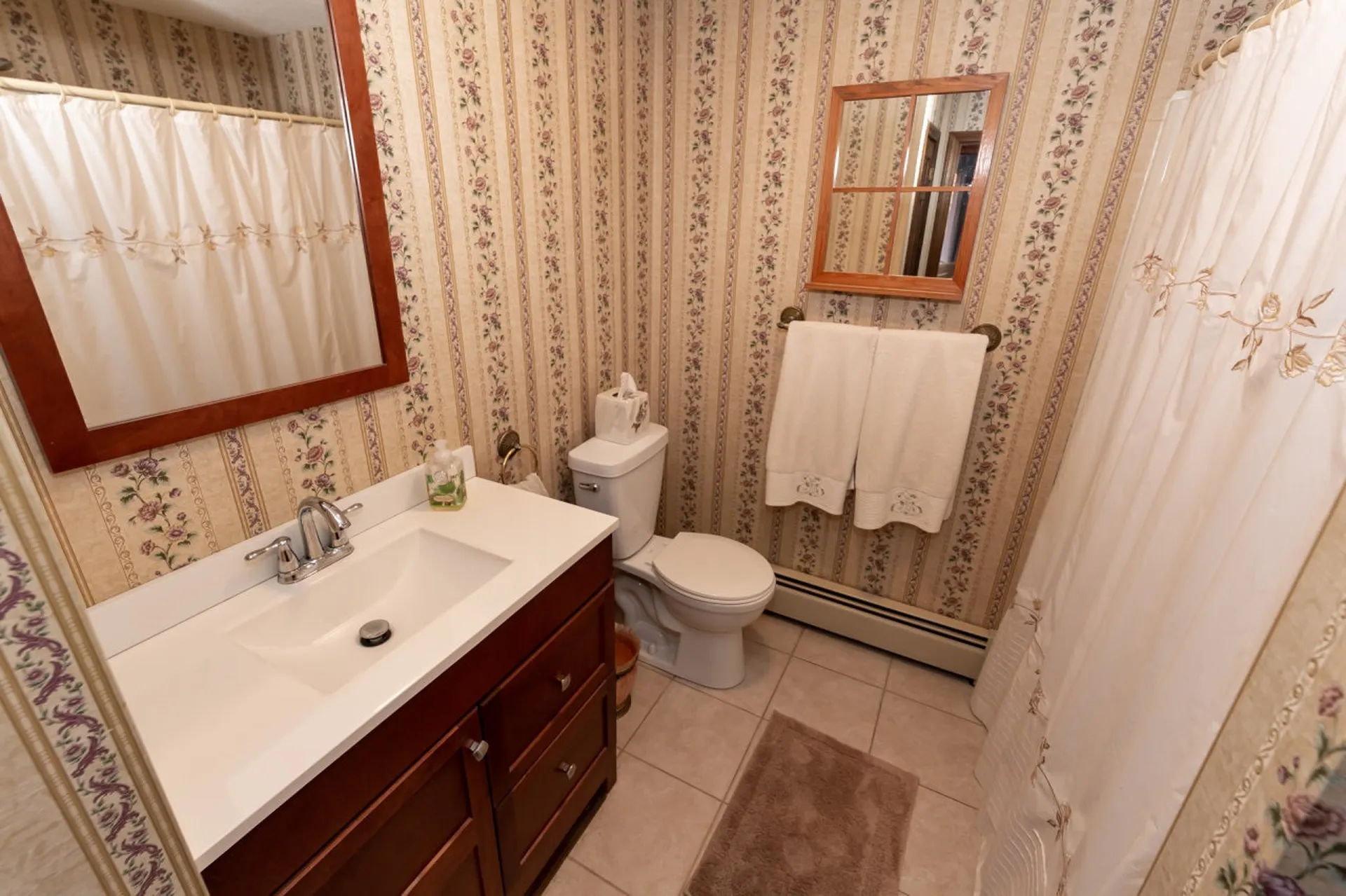 16 Dianna Road Londonderry NH 03053