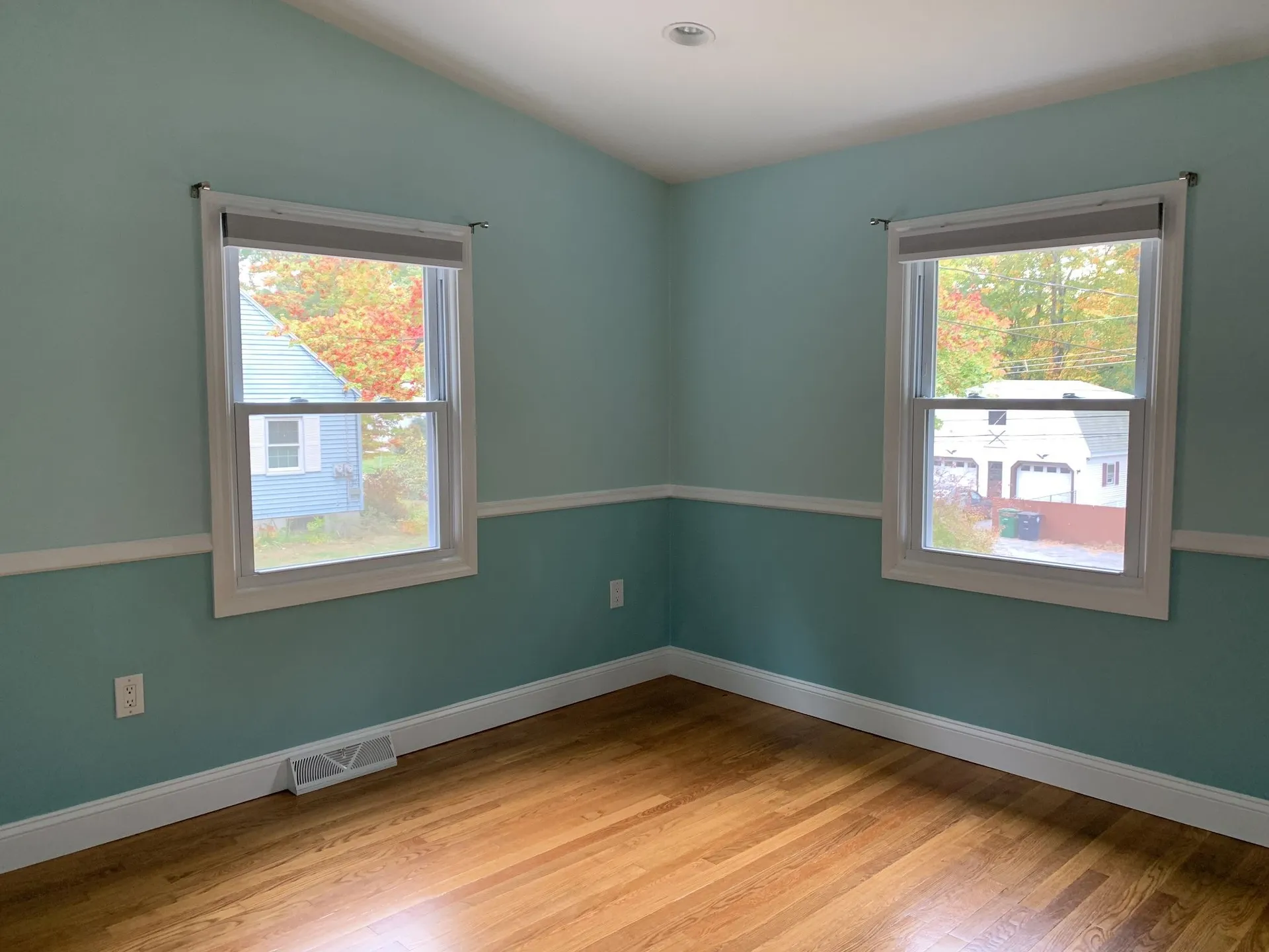 54 Conant Road Nashua NH 03062