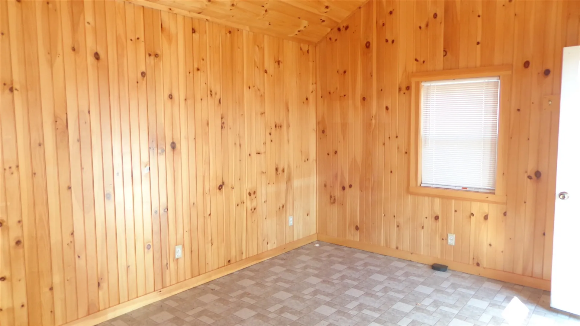 19 Jordan Avenue Berlin NH 03570