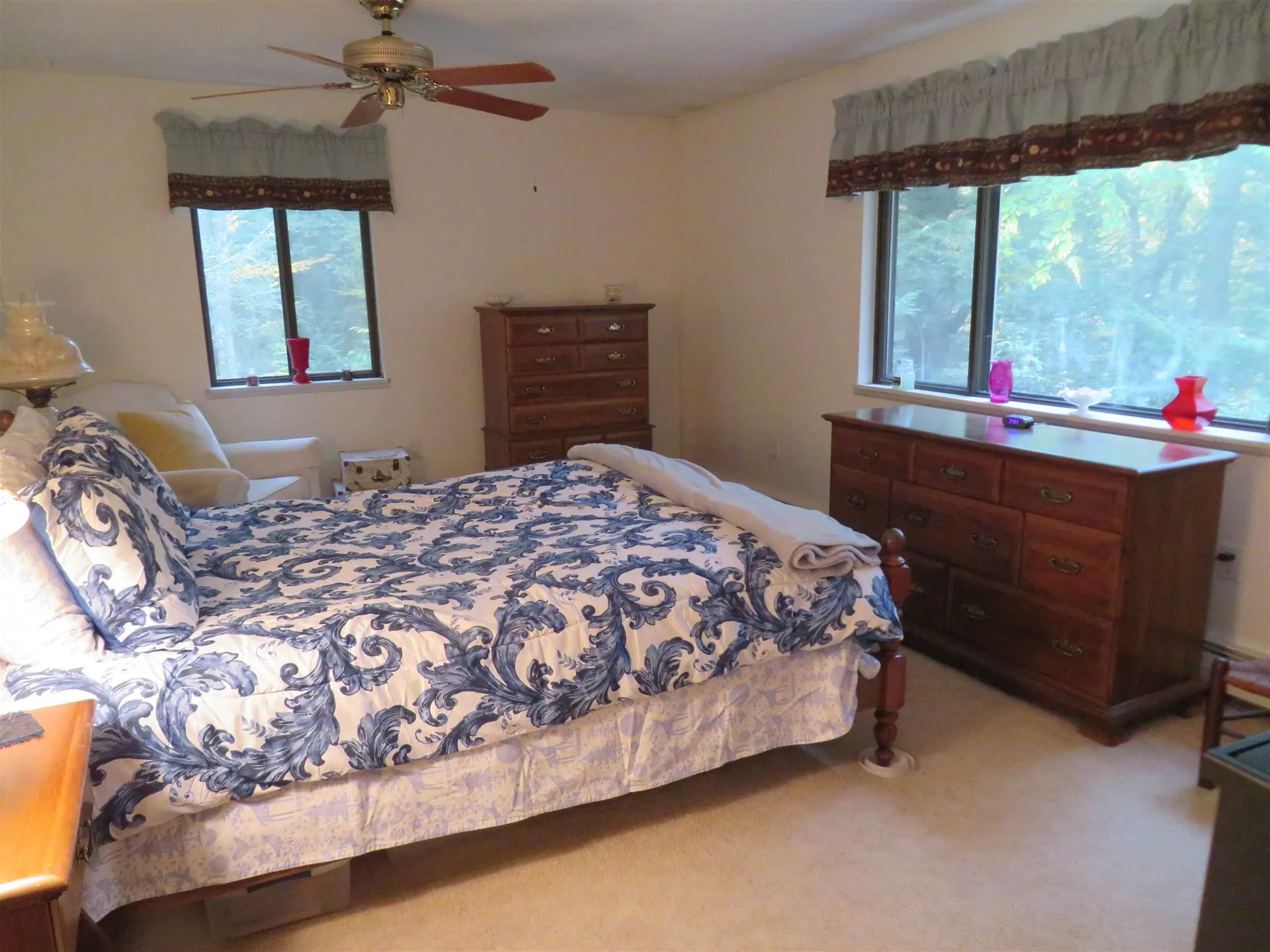 17a Kienia Road Hudson NH 03051