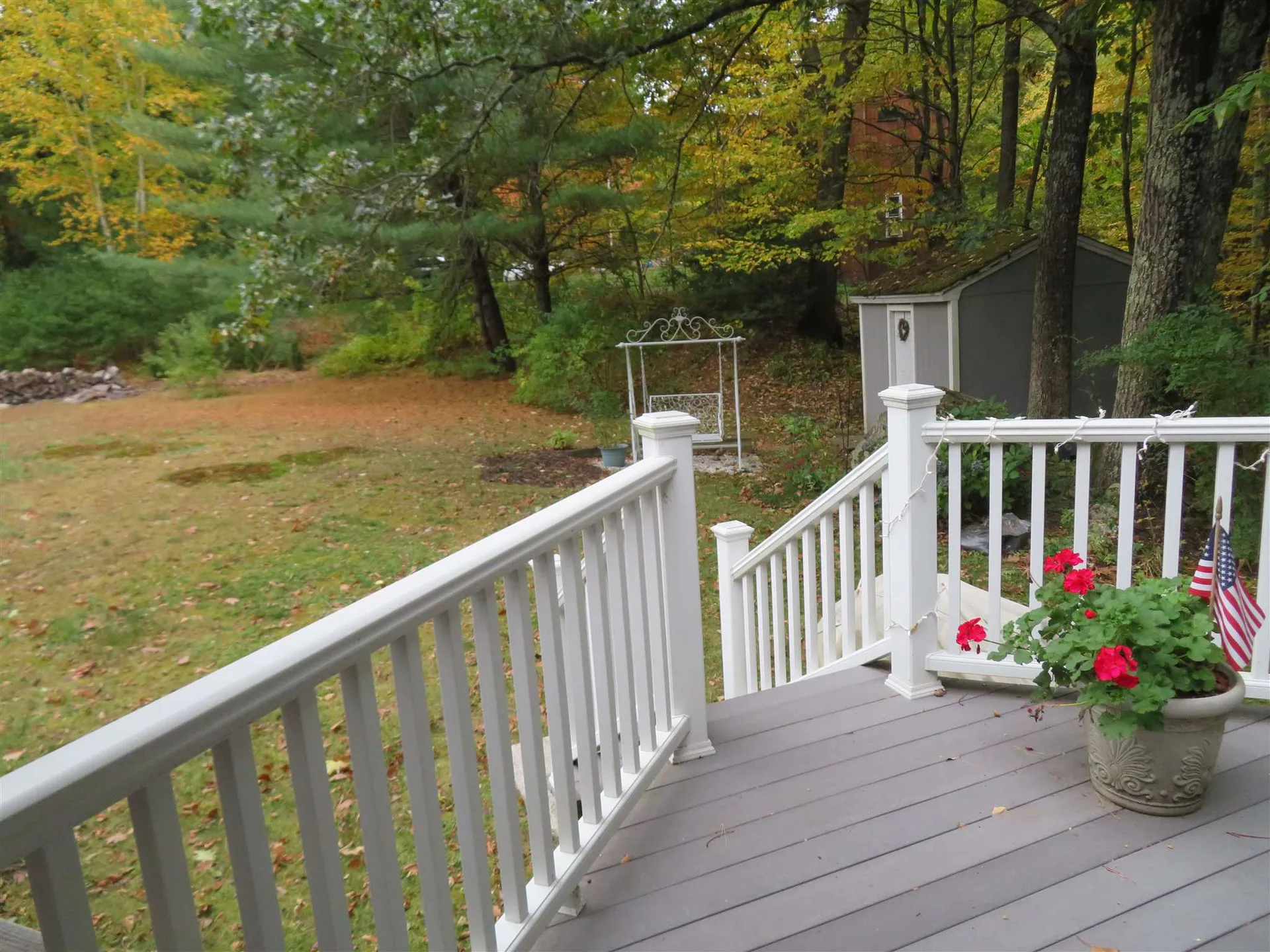 17a Kienia Road Hudson NH 03051