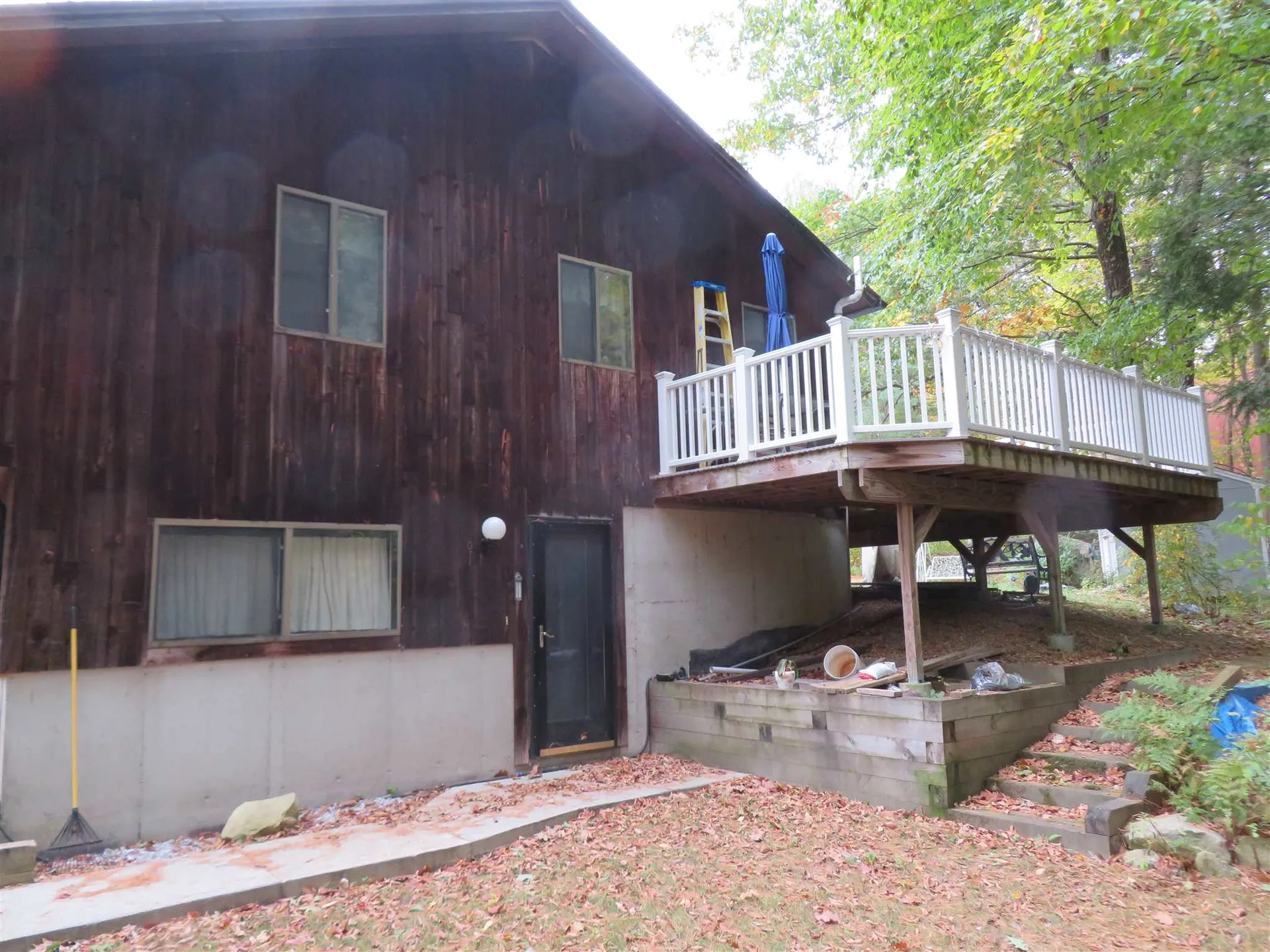 17a Kienia Road Hudson NH 03051