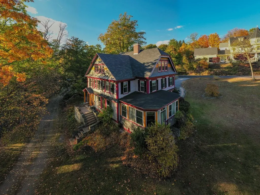 40 Chestnut Street Tilton NH 03276