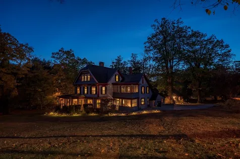 40 Chestnut Street Tilton NH 03276