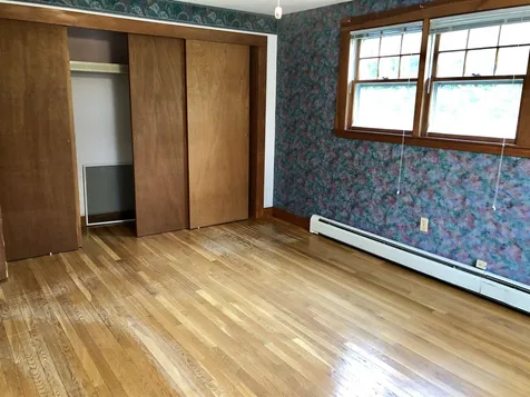 33 Tilton Avenue Kittery ME 03904