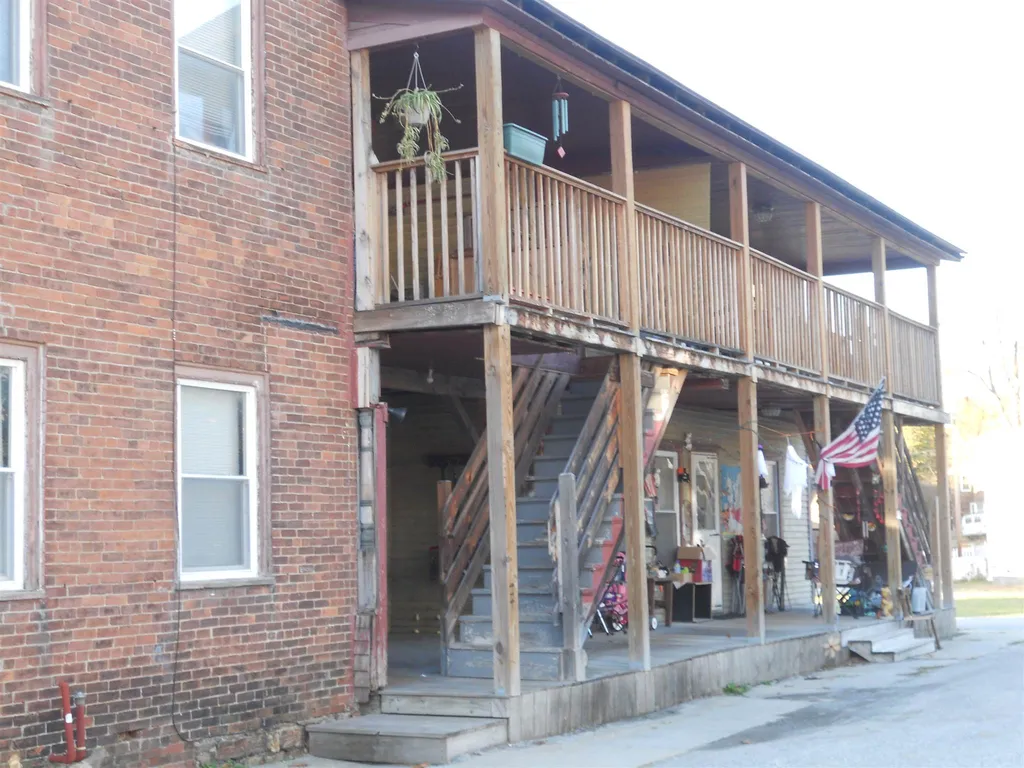 29 W Terrace Street Claremont NH 03743