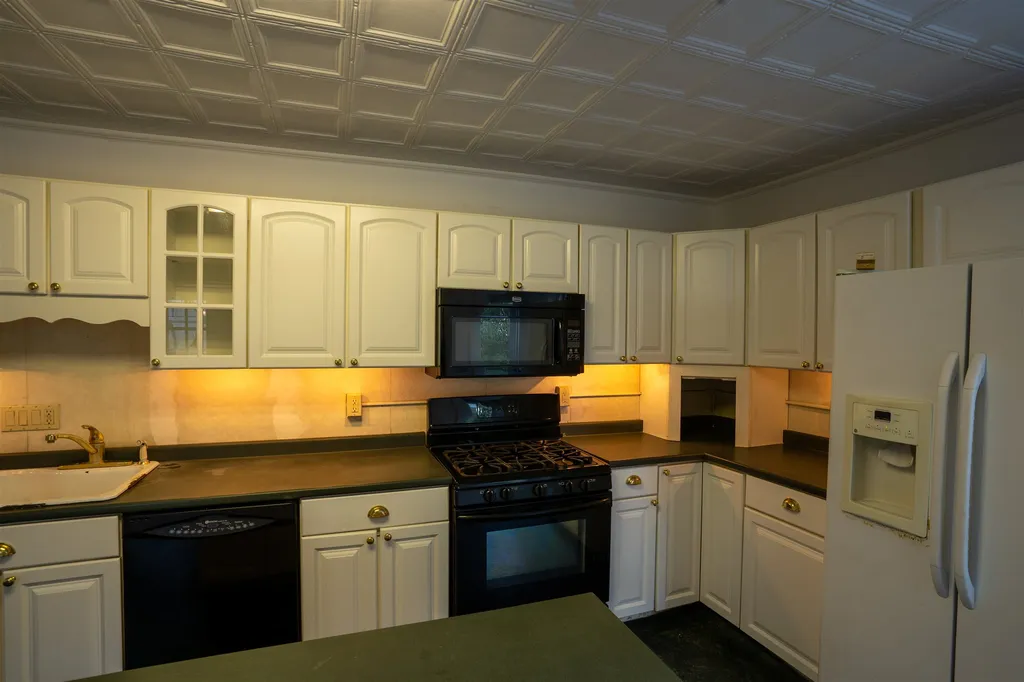 101 Glenwood Avenue Dover NH 03820