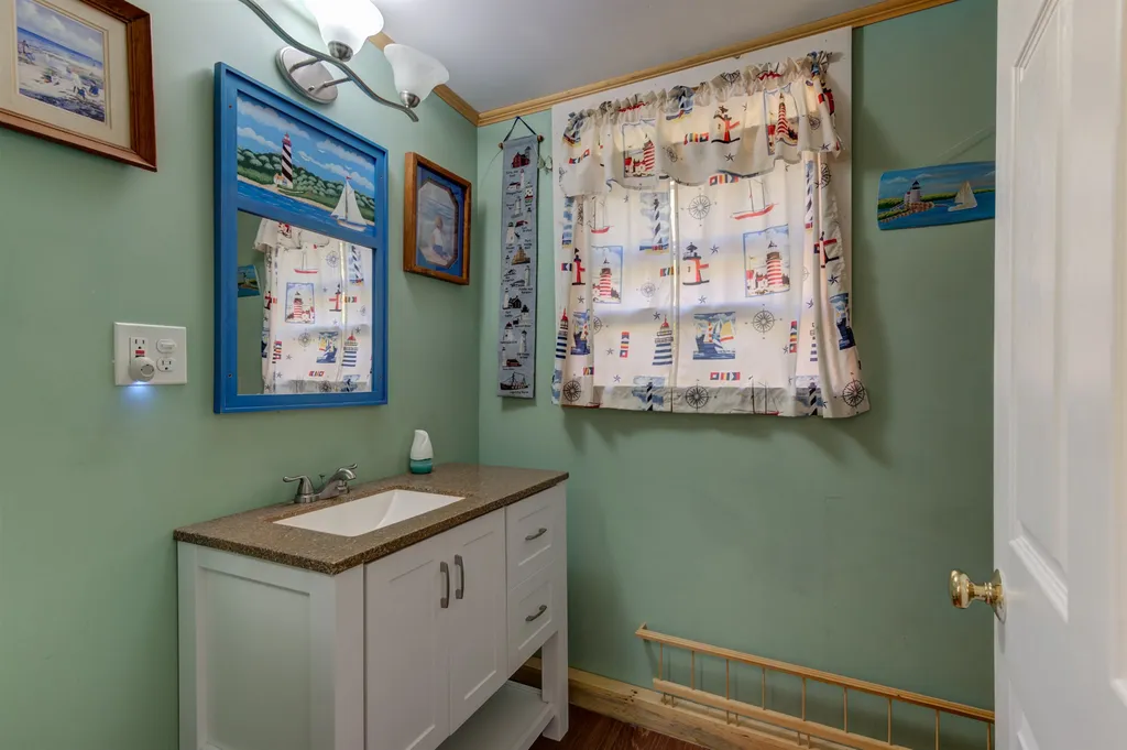 146 Cotton Valley Road Wolfeboro NH 03894