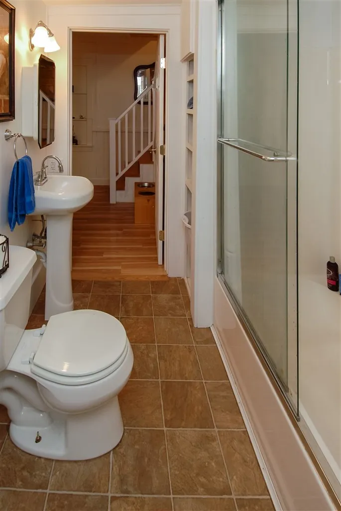 69 Belknap Lane Windsor VT 05089